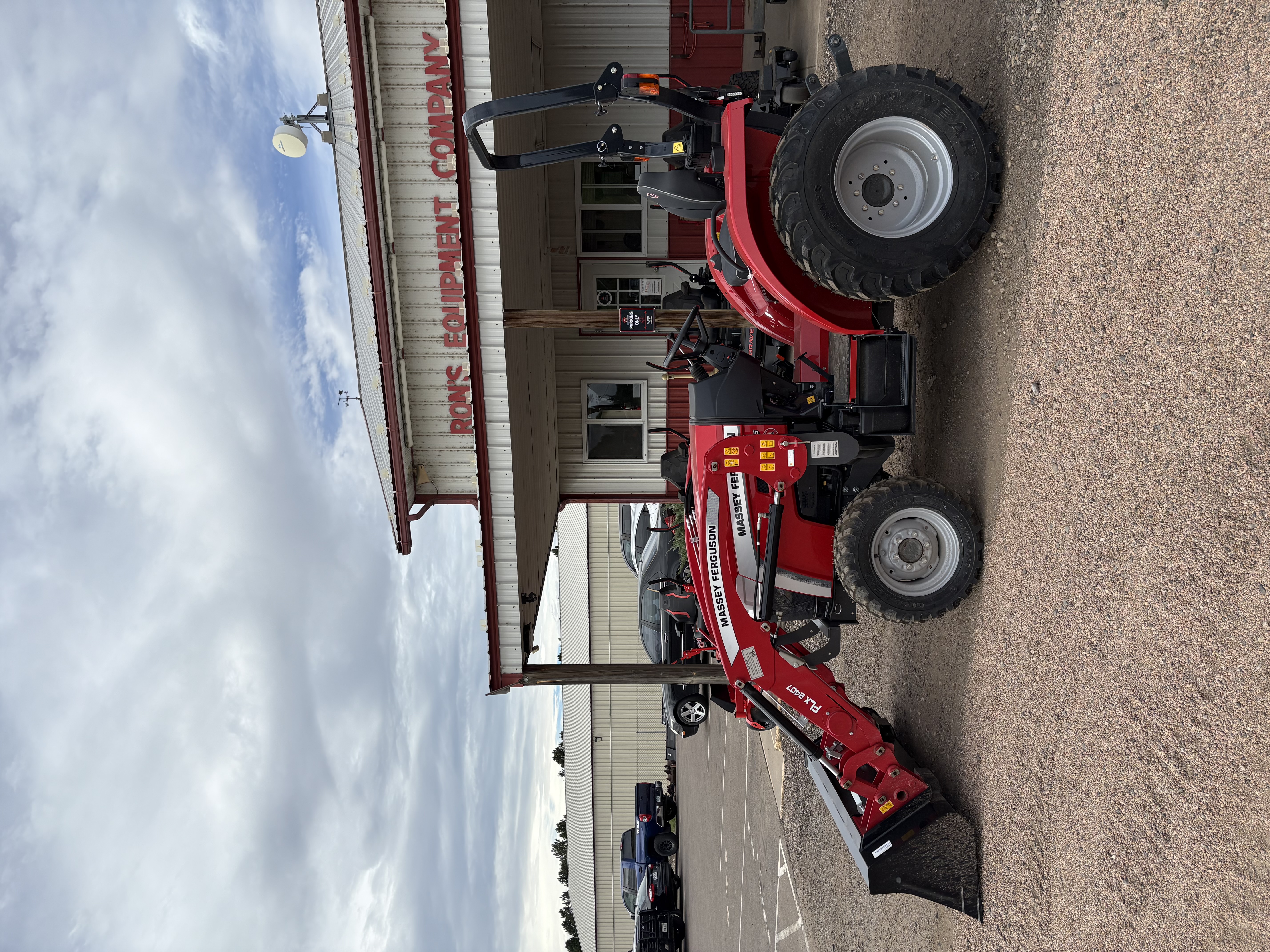 2025 Massey Ferguson MF 1E.40 Tractor