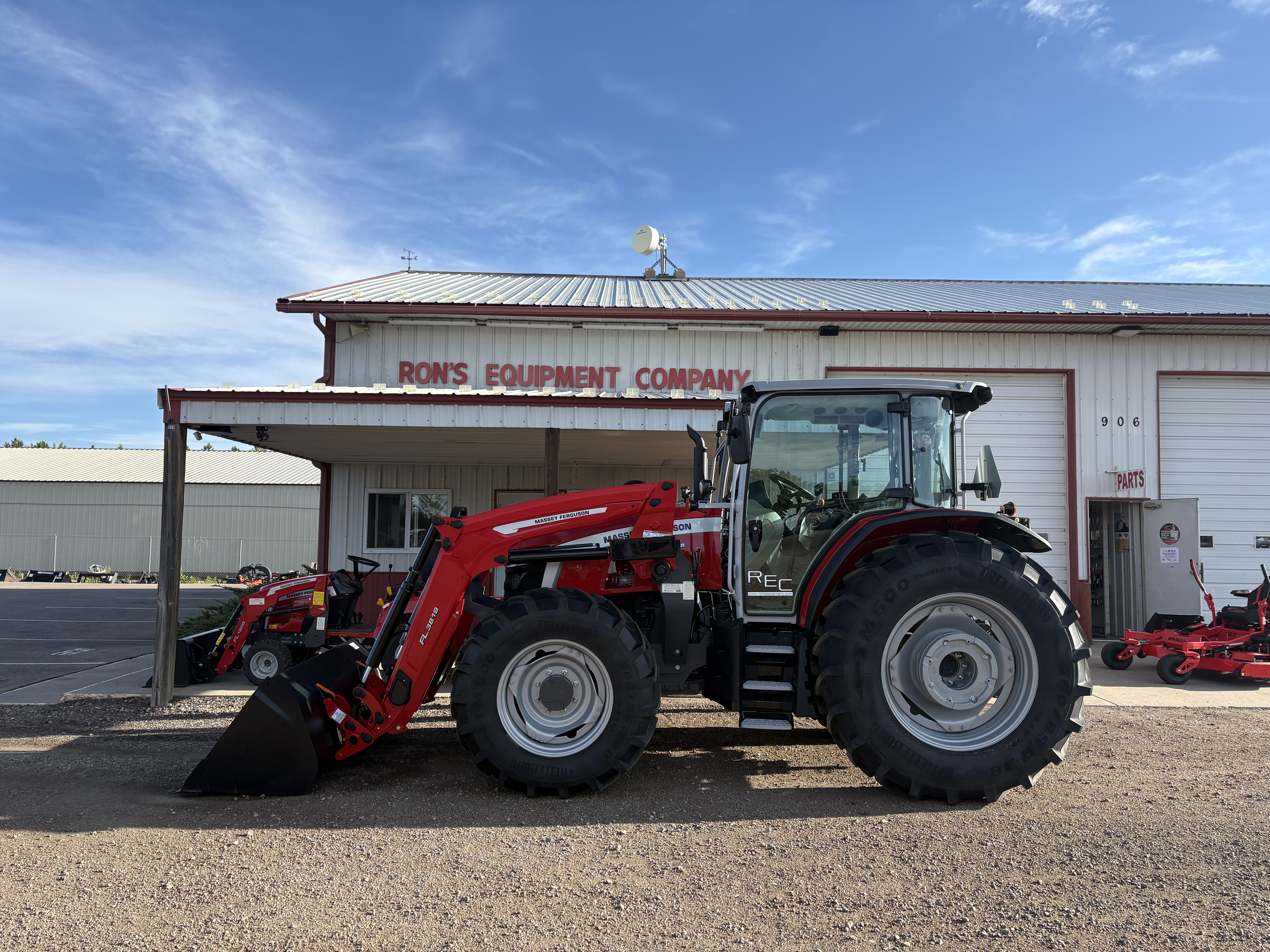 2026 Massey Ferguson MF 5M.145 Tractor