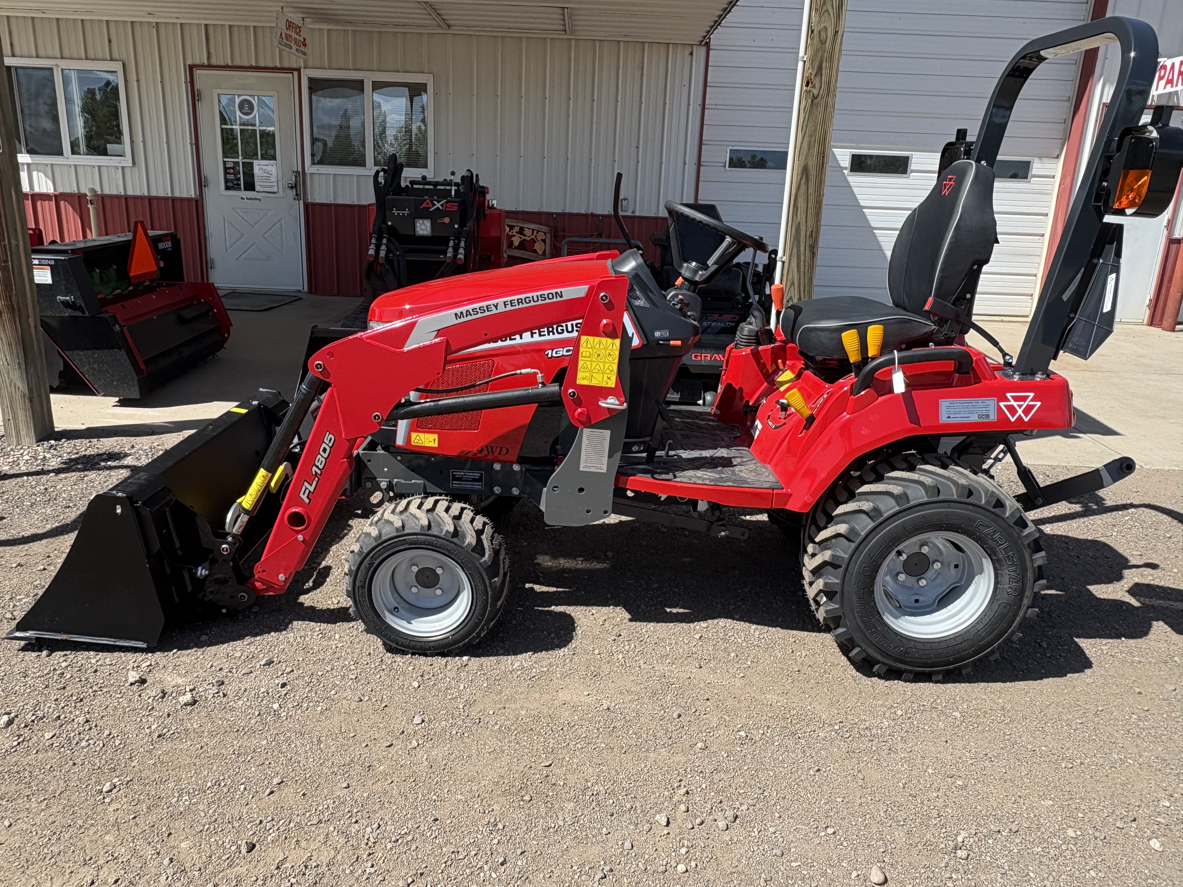 2025 Massey Ferguson MF 1GC.23 Tractor