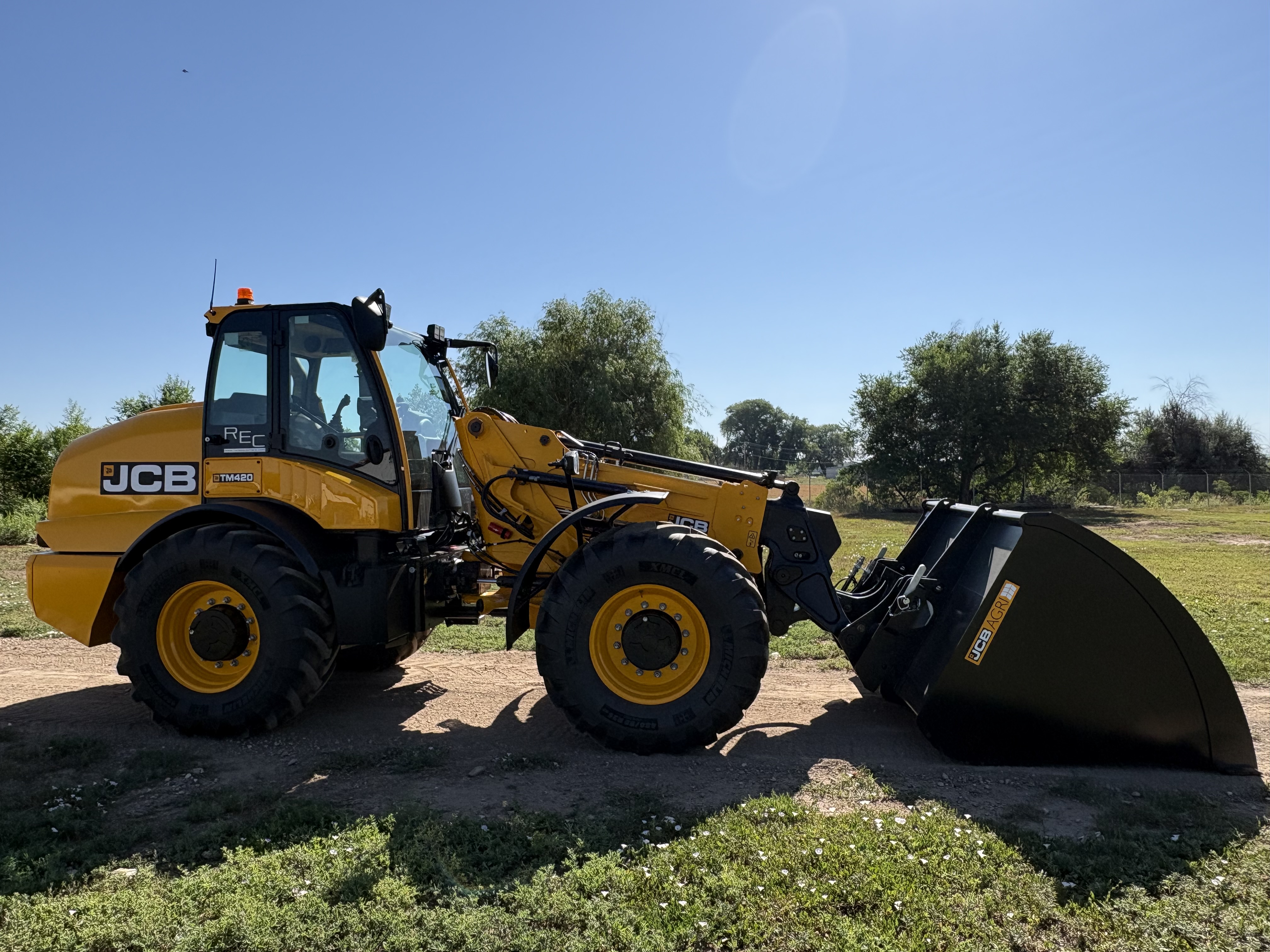 2026 JCB TM420 Agri Wheel Loader