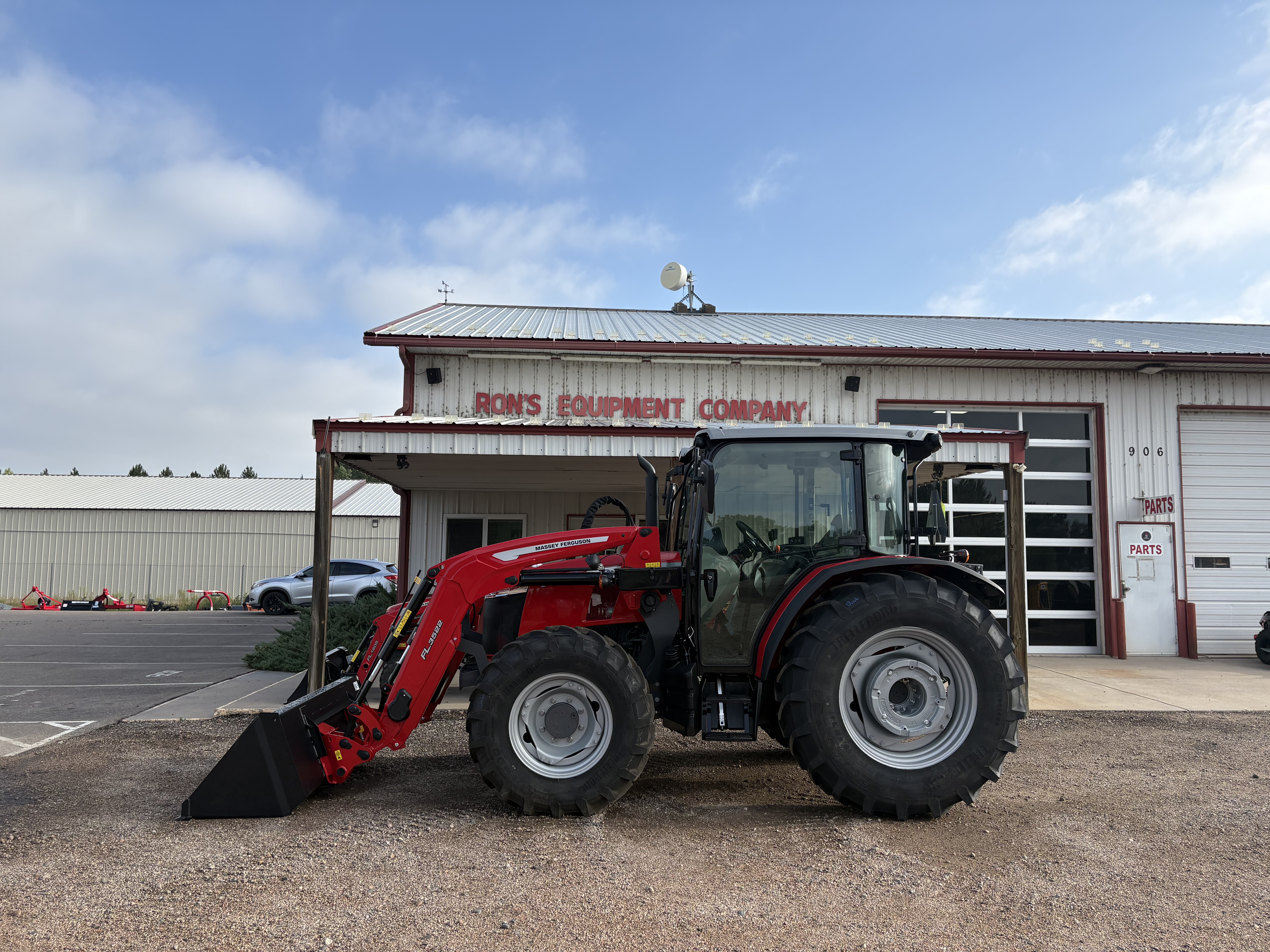 2026 Massey Ferguson MF 4707 Tractor
