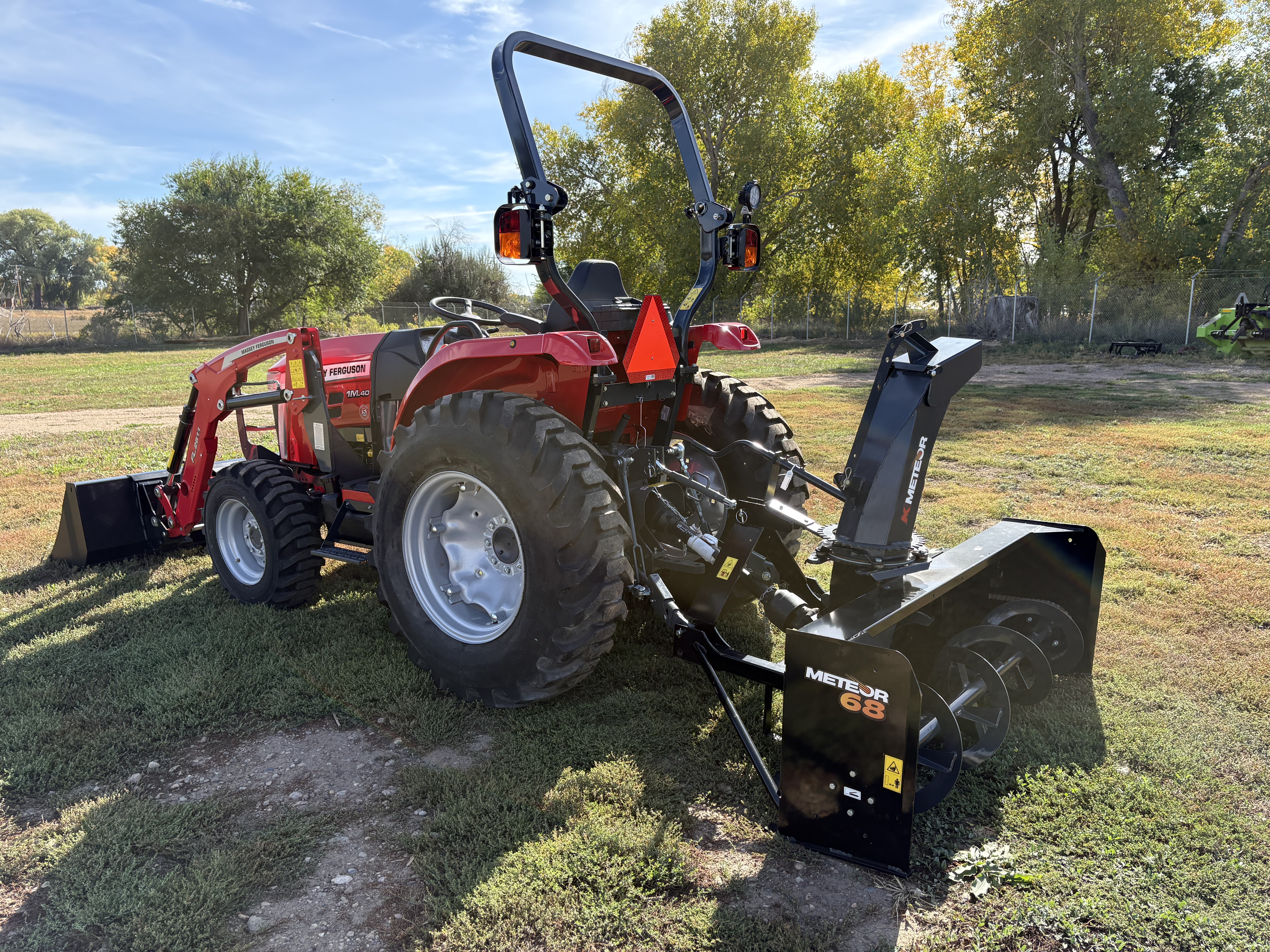 2026 Massey Ferguson MF 1M.40 Tractor